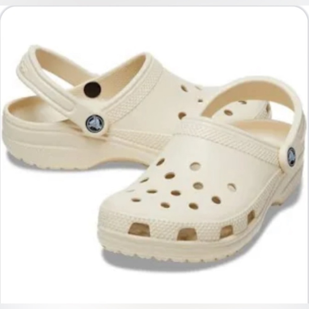 NEW- Crocs. CLASSIC CLOG. Color: Bone. Unisex. M4/W6